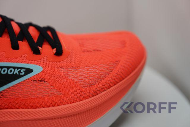 brooks hyperion max 3