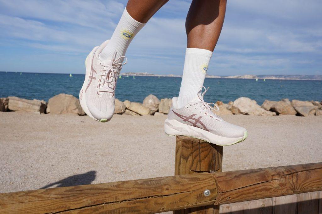 Asics novablast 6